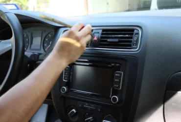 Best Way to Clean Car Dashboard